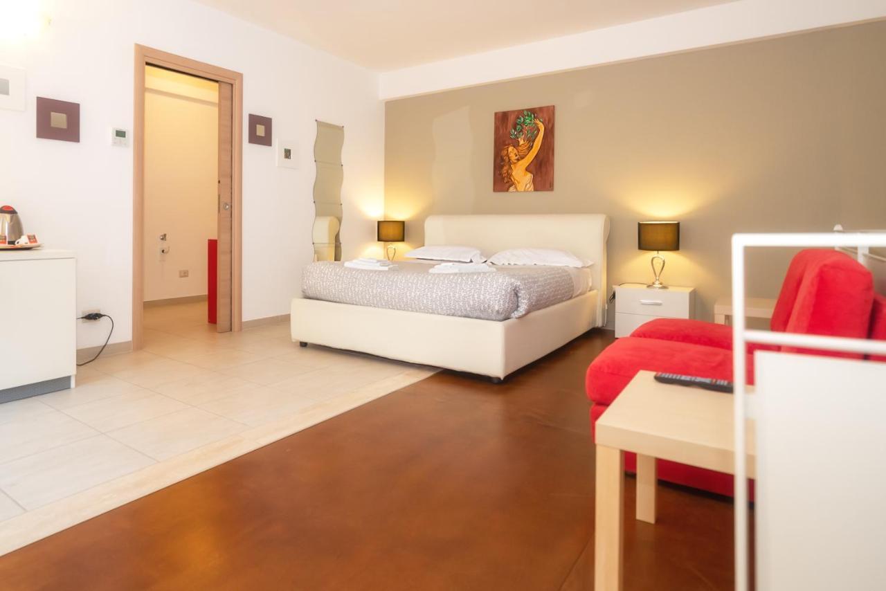 Il Cortile Delle Esperidi Apartment Lecce Exterior photo